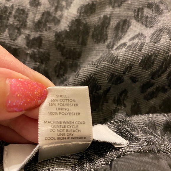 Loft women’s skirt, size 2 petite - Picture 5 of 6